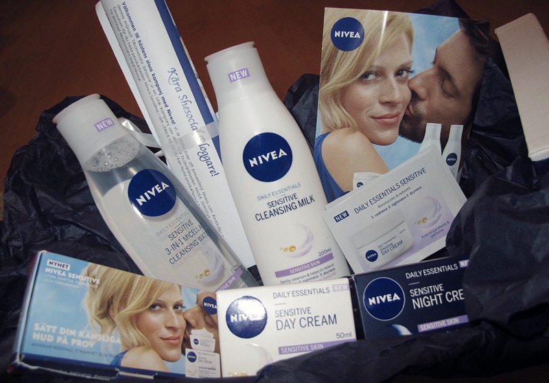 141107-20-nivea-shesocial-reddville