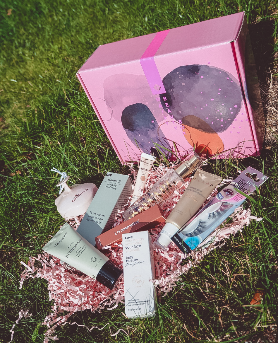 Daisy Beauty Box